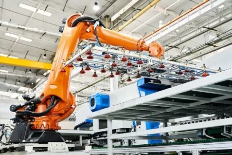 奧的斯飛奔 技術(shù)驅(qū)動(dòng)與公益擔(dān)當(dāng)?shù)碾娮由虅?wù)信息咨詢之路